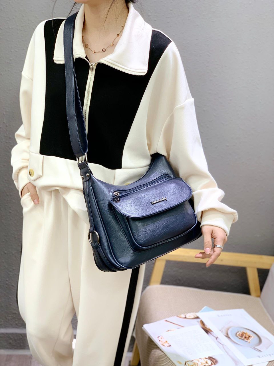 Mandy Collection handbag 1
