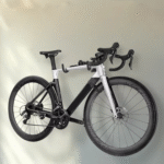 Wall-mounted bicycle storage rack
