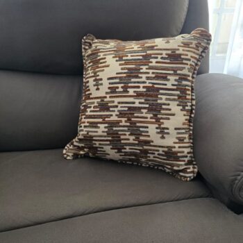 Square Throw Pillow With Case 45cm by 45cm