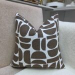 Square Throw Pillow With Pillow Case 45cm by 45cm